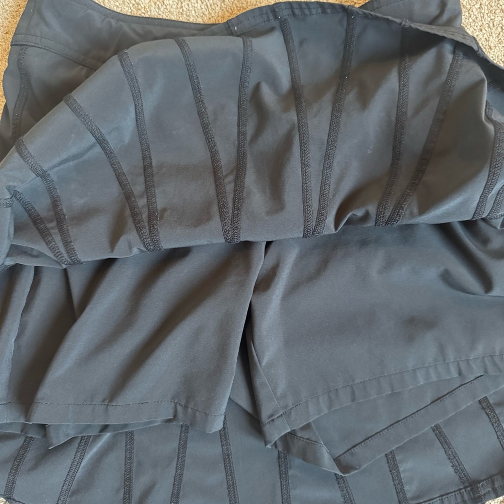 Athleta Black Pleated Skirt Tennis or Pickleball w Shorts Attached Size 2 - Picture 10 of 10